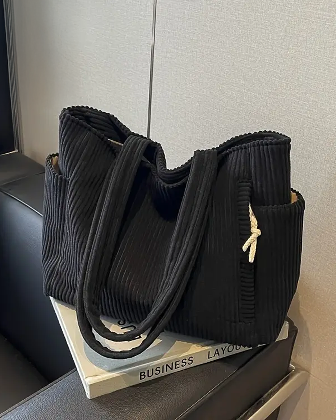 Tilda – Bag with Ribbed Pattern and Rope Details