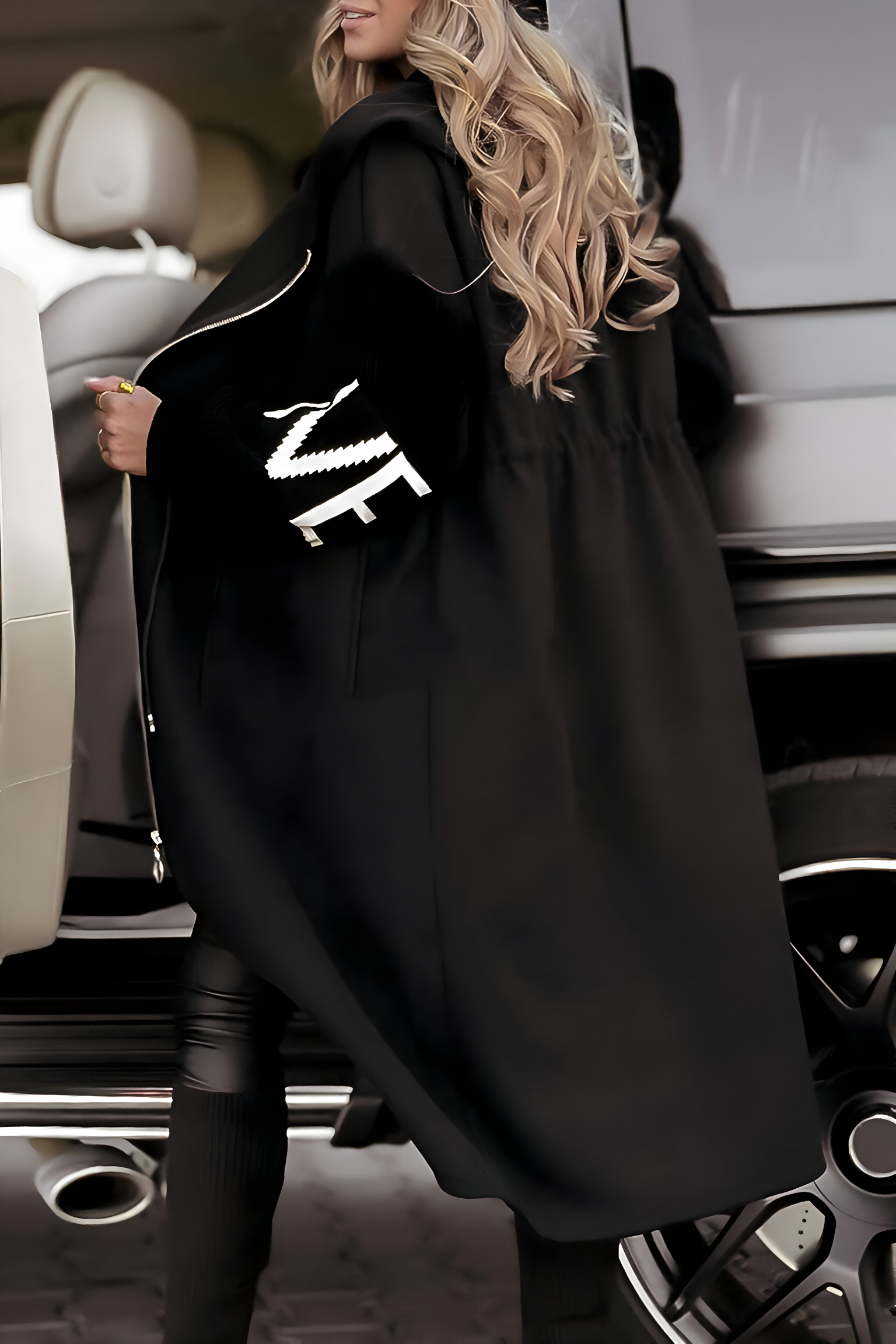 Jolanta | Elegant Hooded Coat