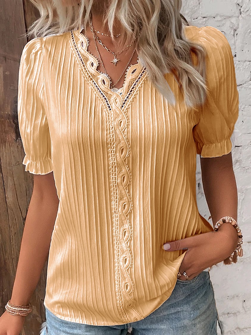 Jolene – Elegant Lace Blouse with V-Neck