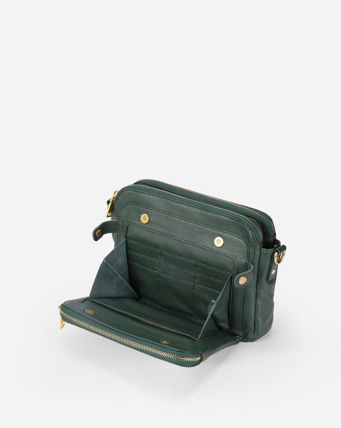 Josefin | Handmade Shoulder Bag Made of Soft Leather