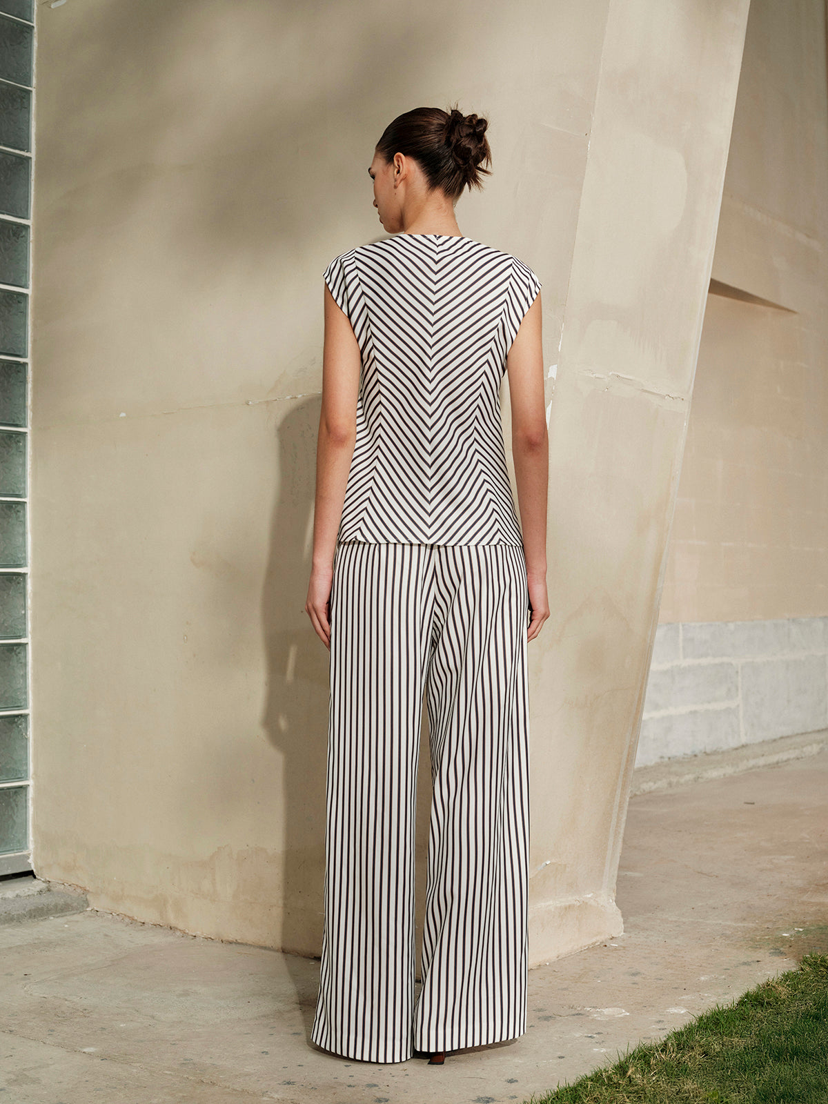 Metallic Striped Shirt with Round Collar and Belt
