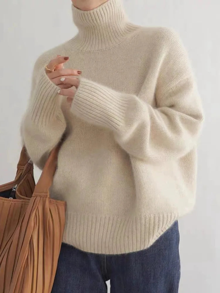 Aleksandra - Cashmere Turtleneck