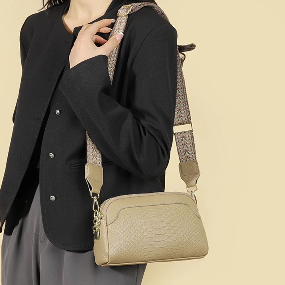 Nathalie | Stylish Alligator Pattern Leather Shoulder Bag