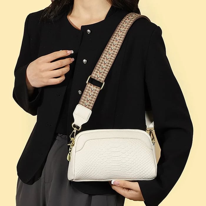 Nathalie | Stylish Alligator Pattern Leather Shoulder Bag