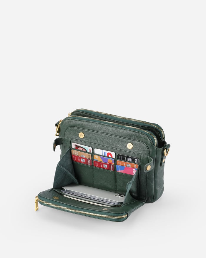 Josefin | Handmade Shoulder Bag Made of Soft Leather