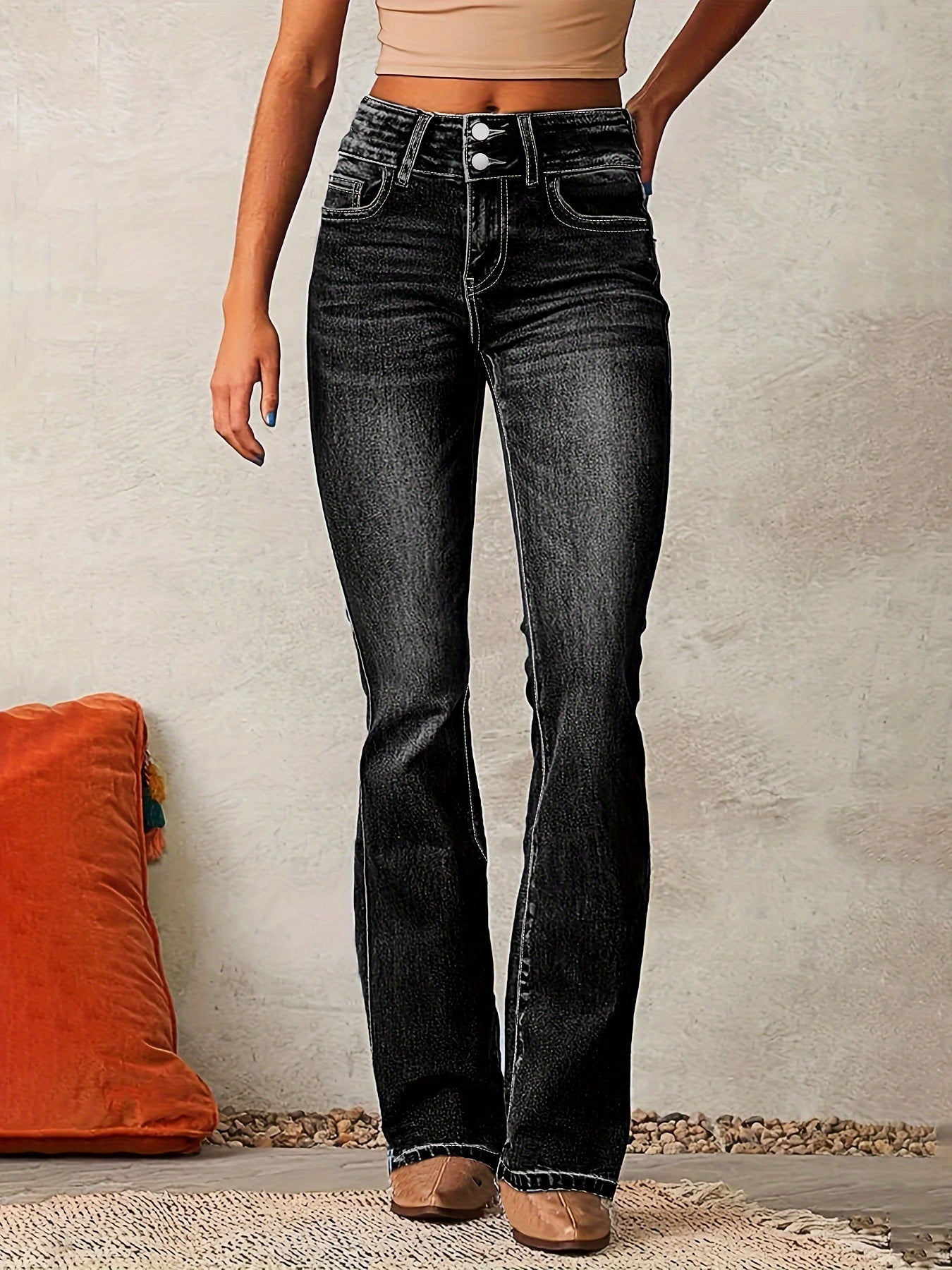 Aya | High-Waisted Bell Bottom Jeans