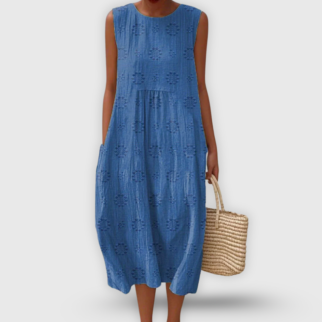 Kira | Dress with premium embroidery