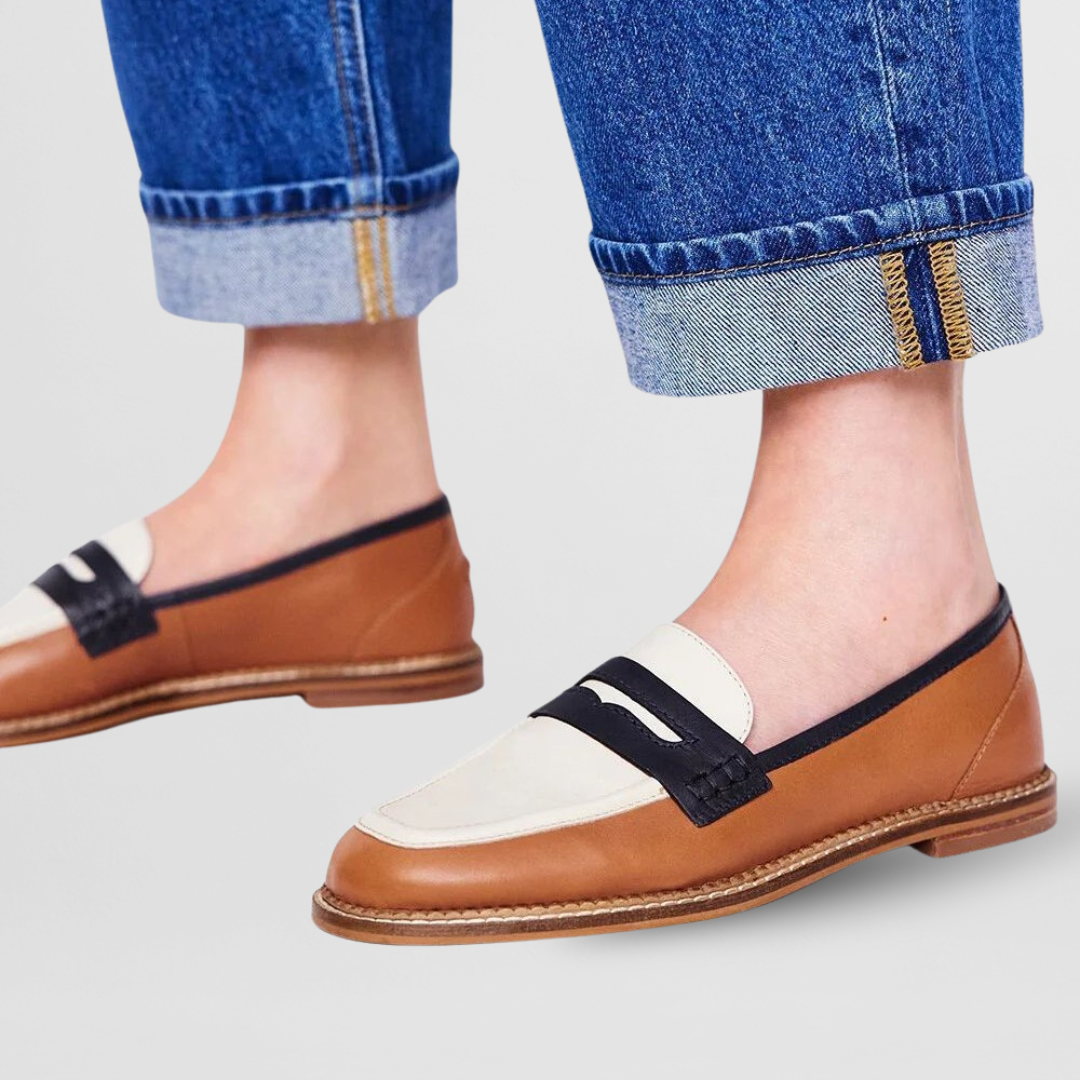 Viva™ | Moccasins with a Cheerful Pattern