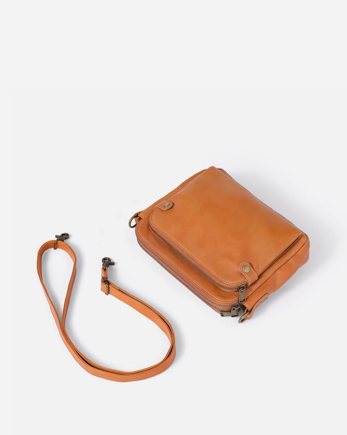 Josefin | Handmade Shoulder Bag Made of Soft Leather