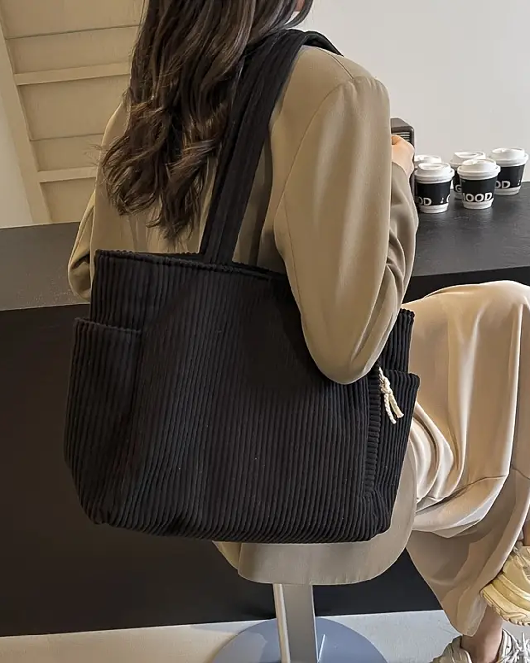 Tilda – Bag with Ribbed Pattern and Rope Details