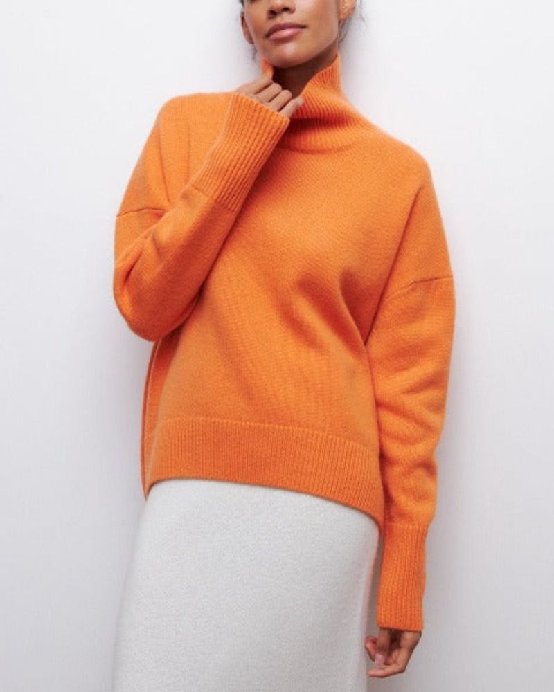 Rozalia™ | Turtleneck