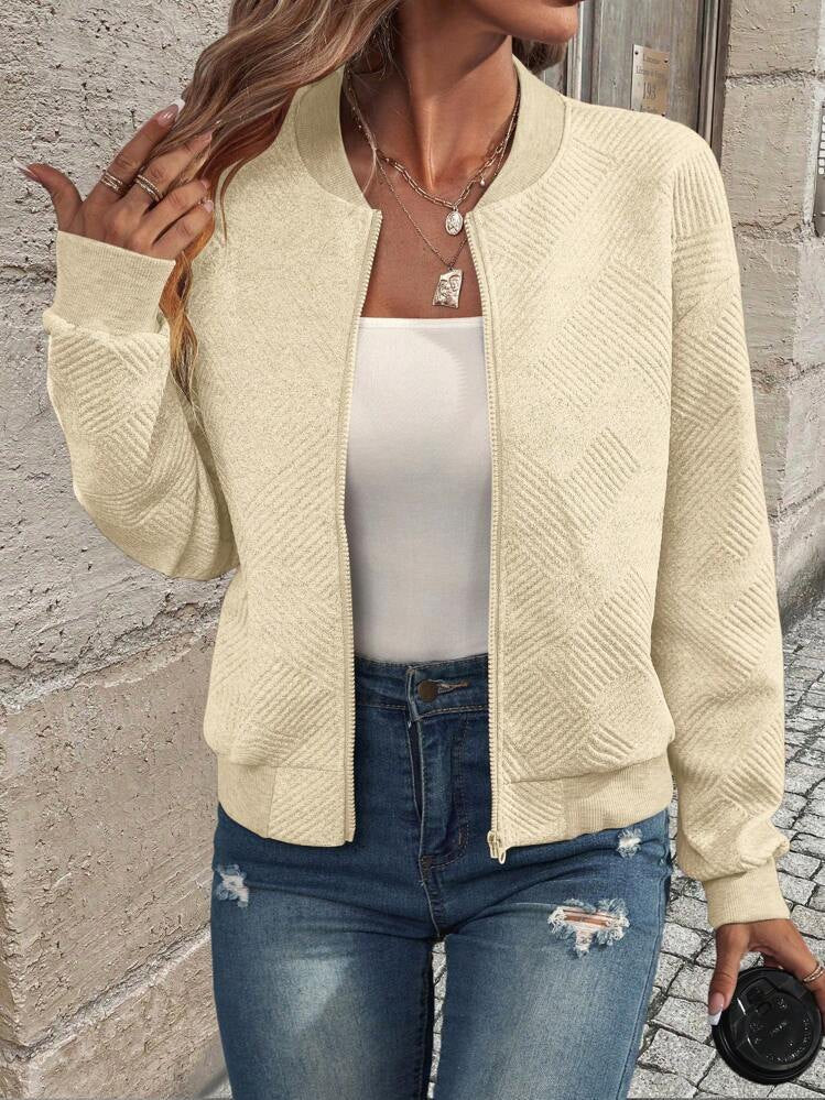 Elwira – Structural bomber jacket with zipper