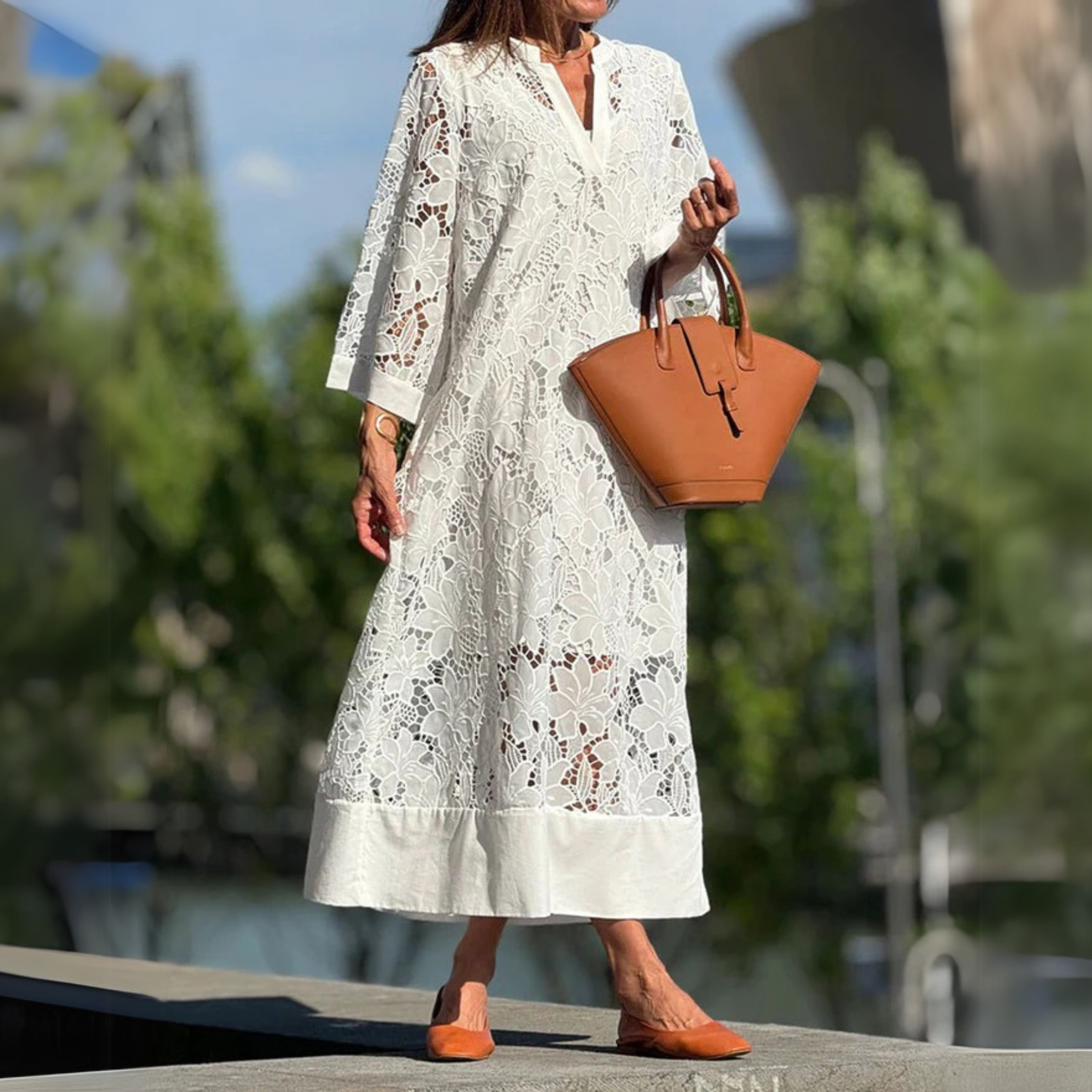 Verona Light™ | The dress that makes every woman shine