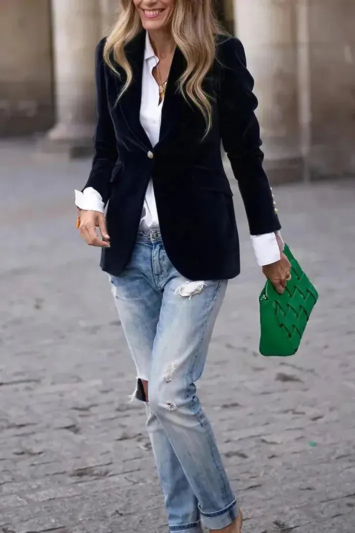 Aria Luxe – The Perfect Blazer