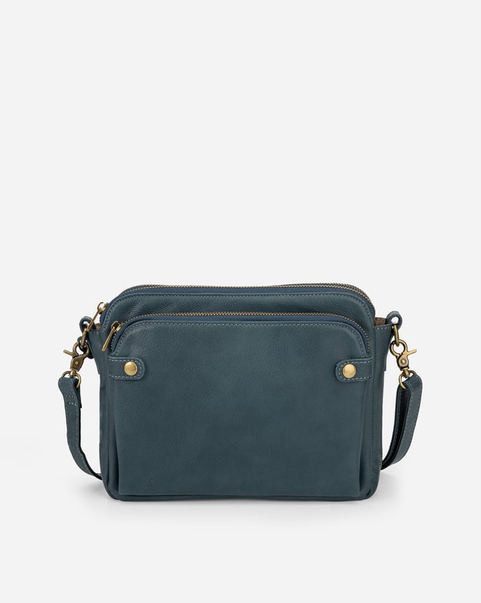 Josefin | Handmade Shoulder Bag Made of Soft Leather