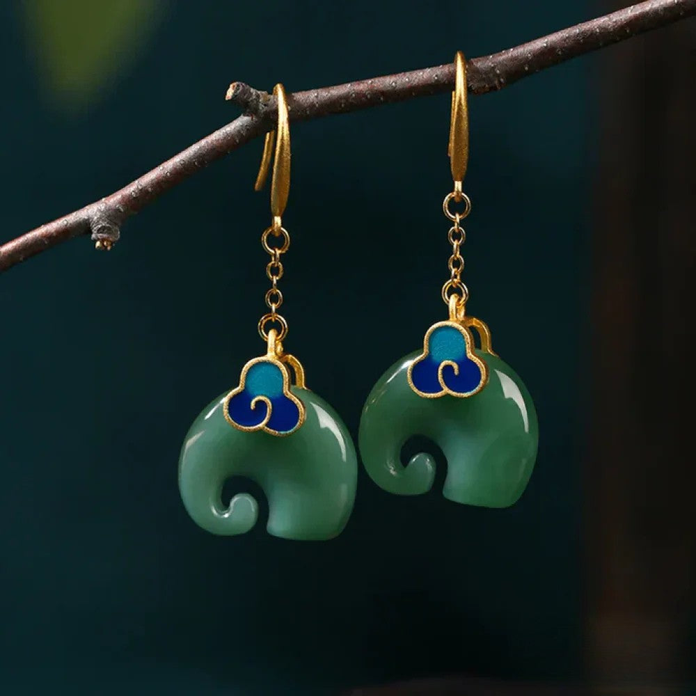 Kamira™ - Retro Elephant-Shaped Earrings
