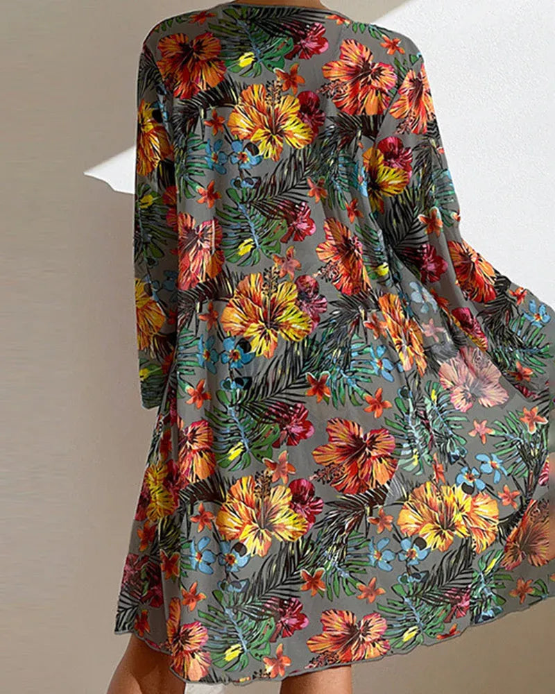 Samoa – Tropical Bikini with Matching Kimono