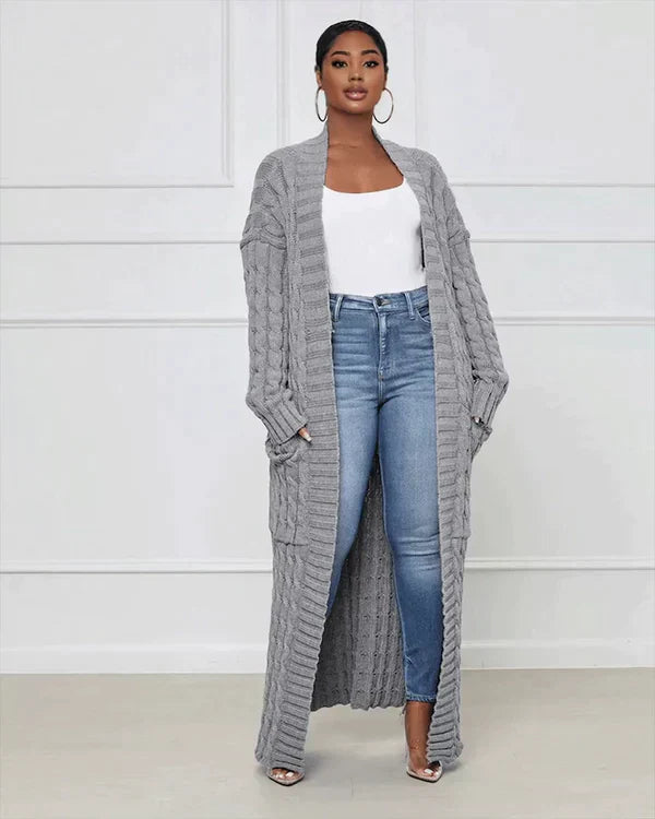 Theodora - Everyday Cardigan with V-neck